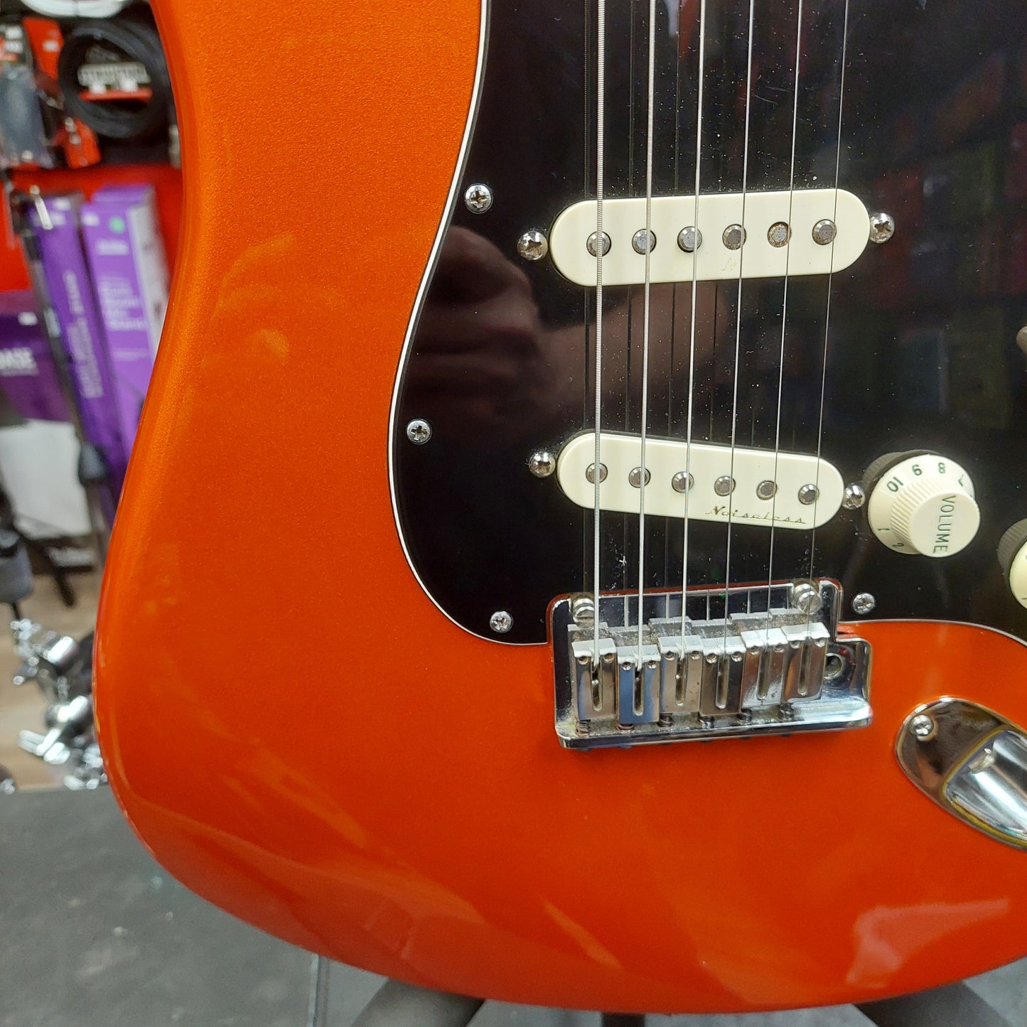 2002 Fender American Deluxe Stratocaster - Candy Tangerine w/ Fender USA Hard Case SN# DZ2110761 "Made In USA" (No Tremolo Bar)