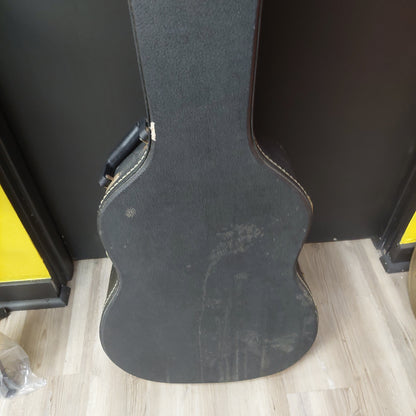 Dreadnought Acoustic Guitar Case Hard Case - Black (USED) "Has Minor Body Damage"