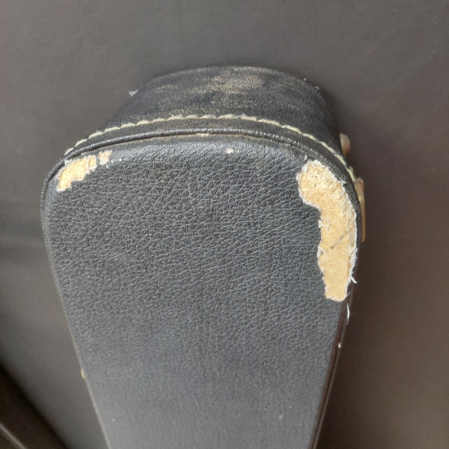 Dreadnought Acoustic Guitar Case Hard Case - Black (USED) "Has Minor Body Damage"