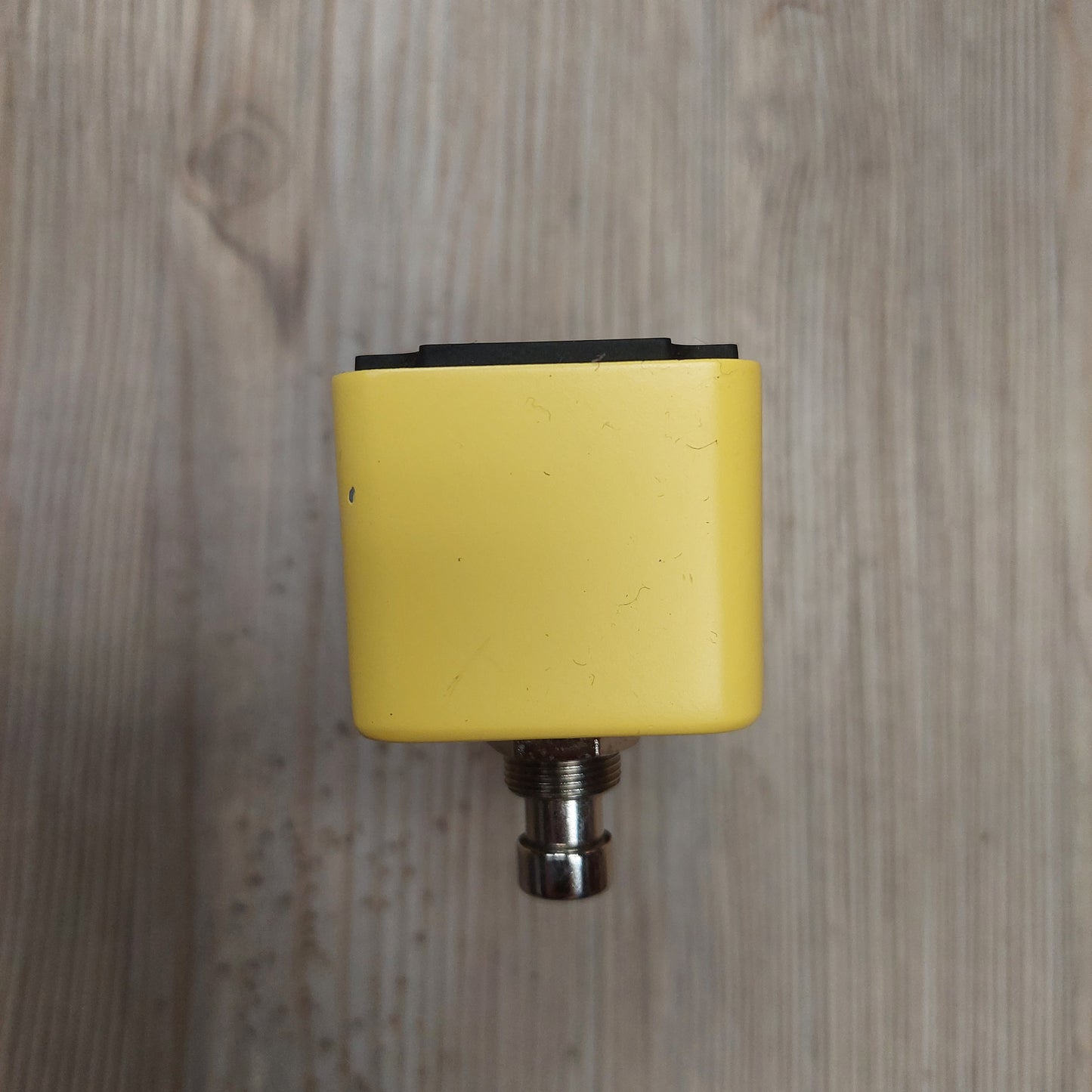 Donner Yellow Fall True Bypass Effects Pedal (USED)