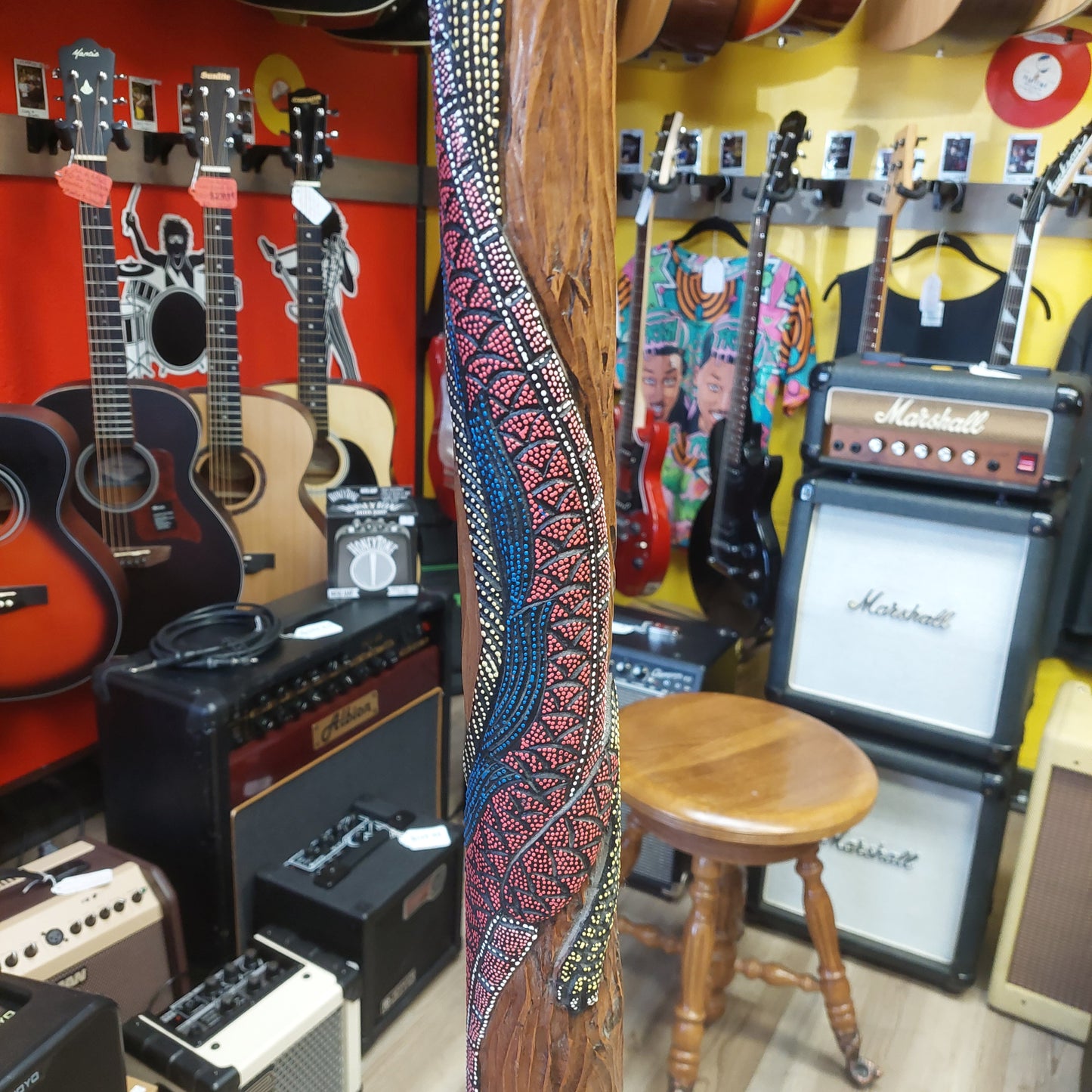 Didgeridoo 60" Aboriginal Wind Instrument w/ Dragon Design - Wood Body (USED)