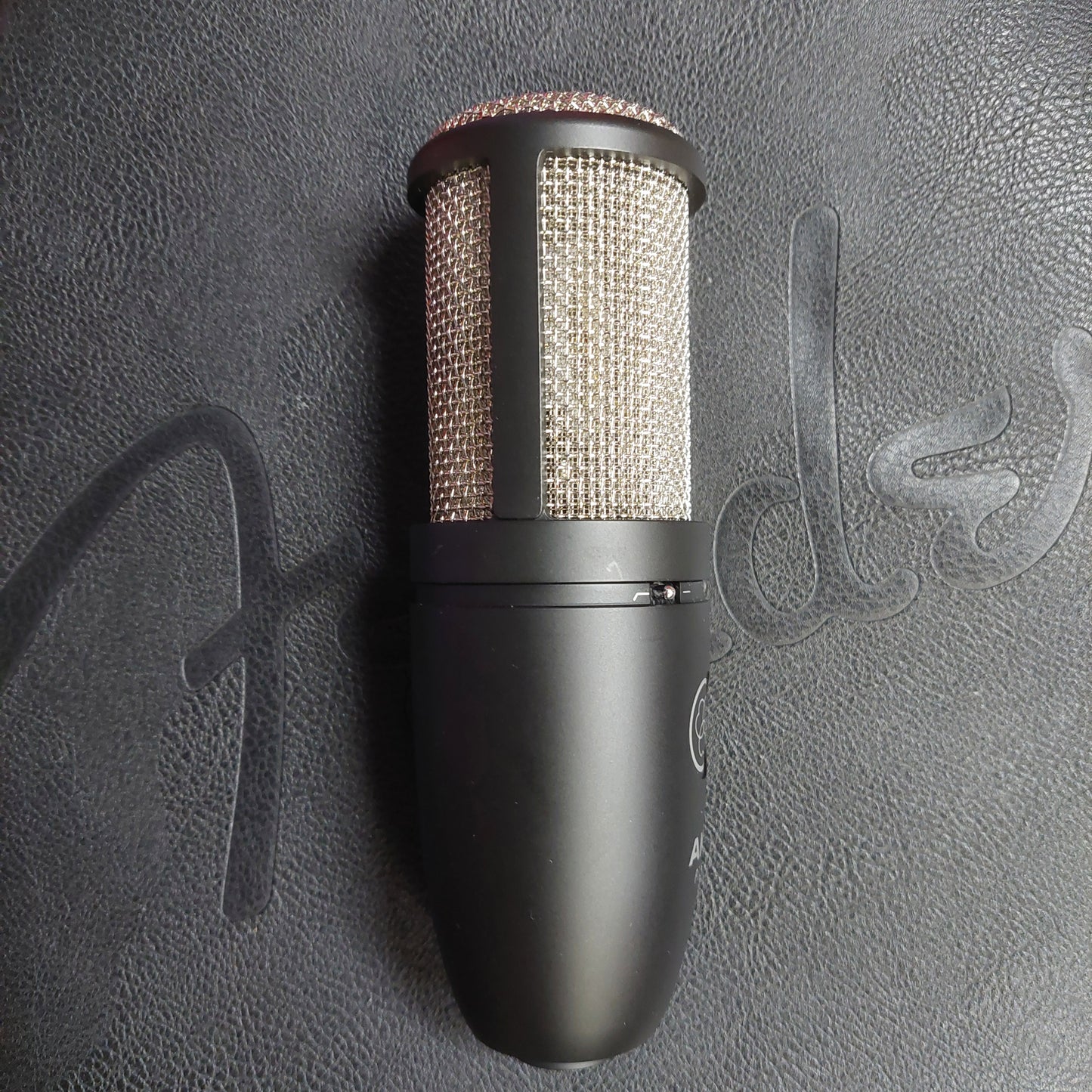 AKG P220 Project Studio Condenser Microphone w/ Shock Mount & AKG Hard Case (USED)