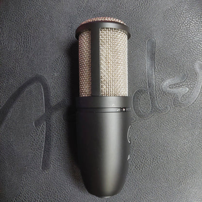 AKG P220 Project Studio Condenser Microphone w/ Shock Mount & AKG Hard Case (USED)