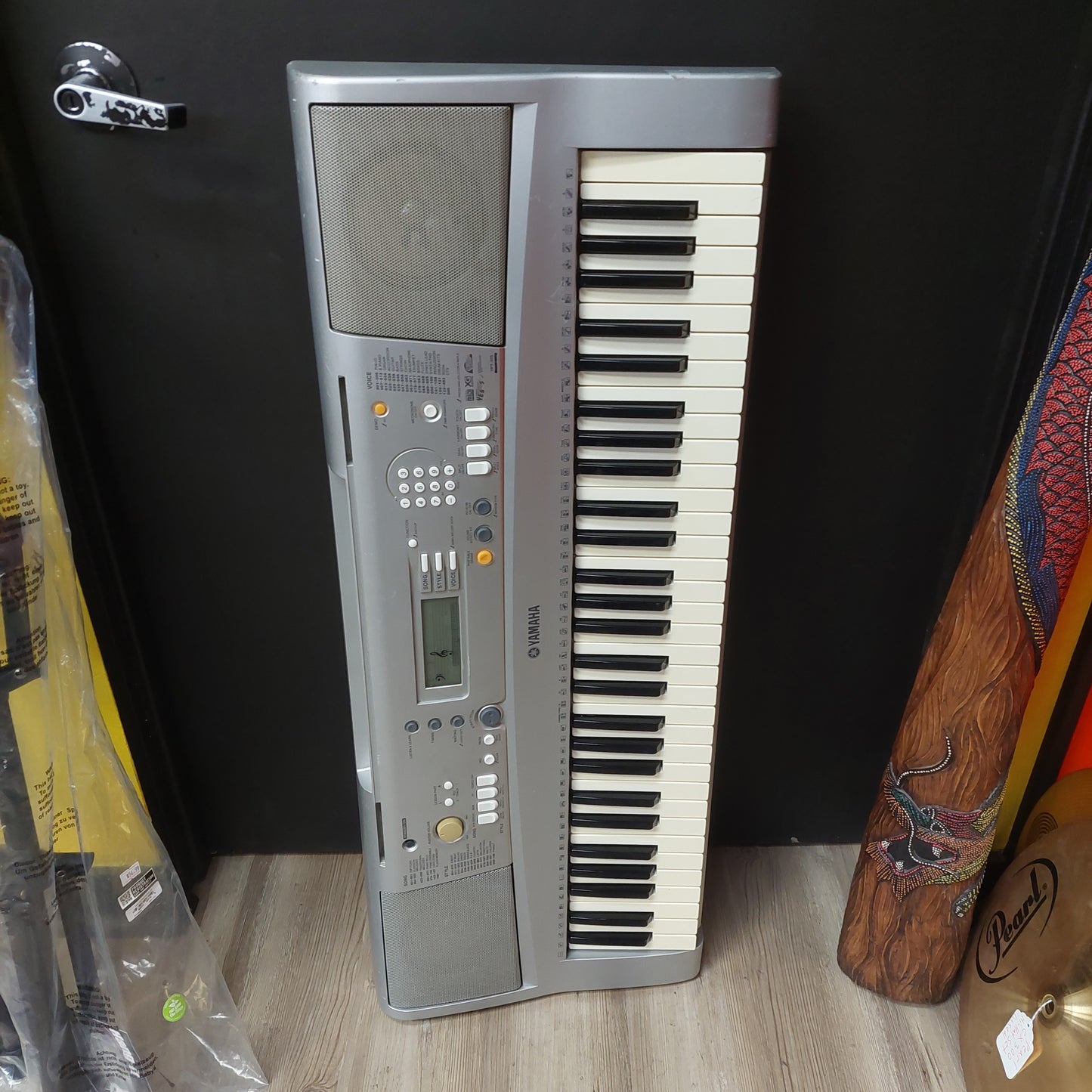 Yamaha YPT-300 61- Key Keyboard w/ Power Supply & Music Sheet Stand (USED) "Missing Battery Plate" SN# 21UBMO15490 (USED)