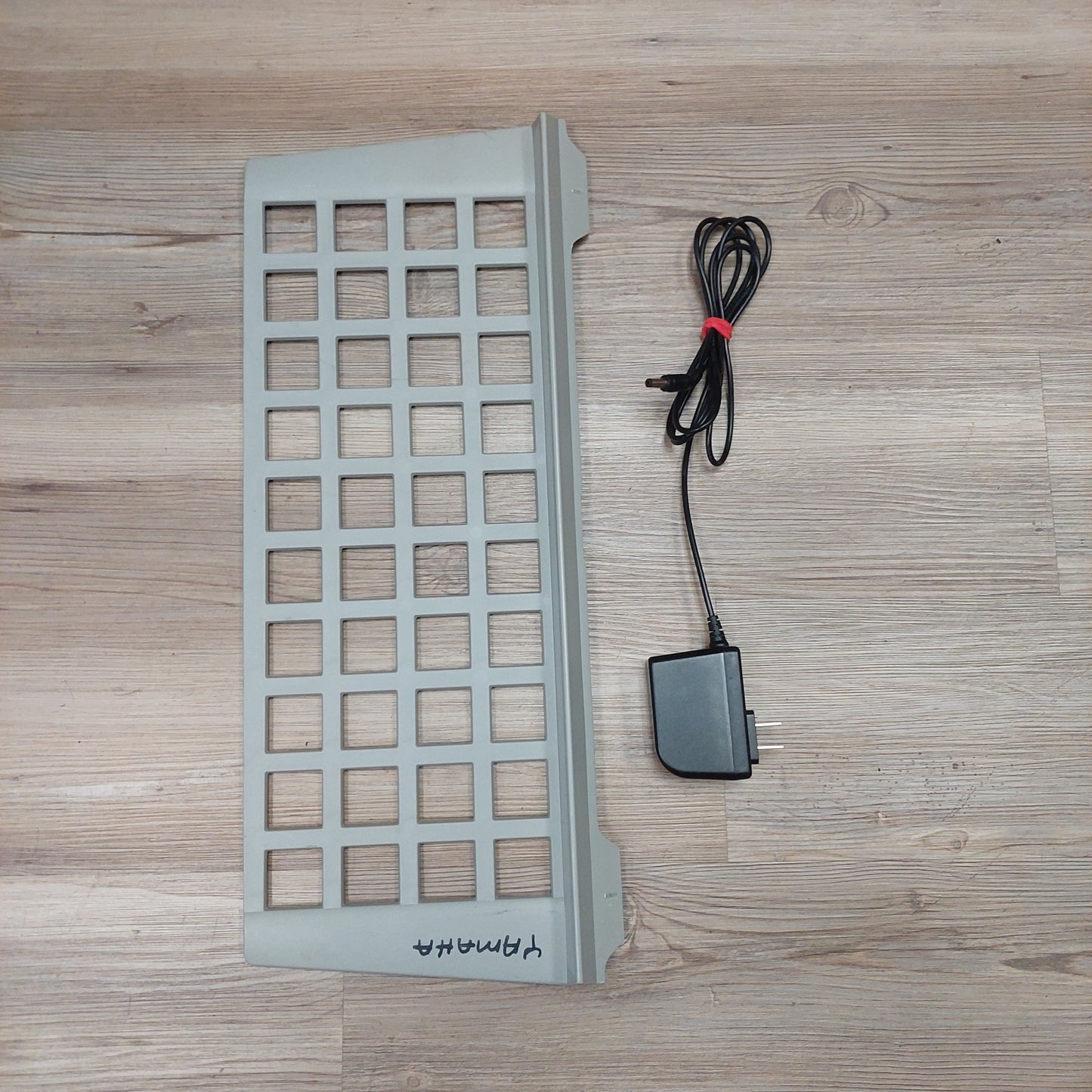 Yamaha YPT-300 61- Key Keyboard w/ Power Supply & Music Sheet Stand (USED) "Missing Battery Plate" SN# 21UBMO15490 (USED)
