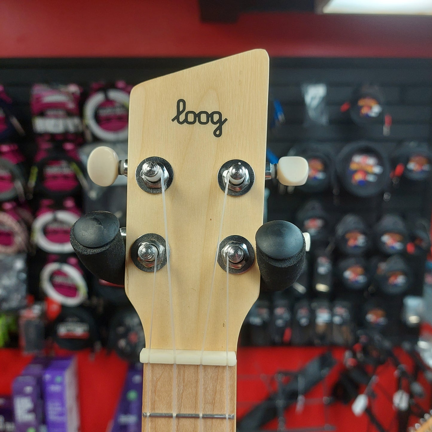 Loop Soprano Ukulele - White (USED)