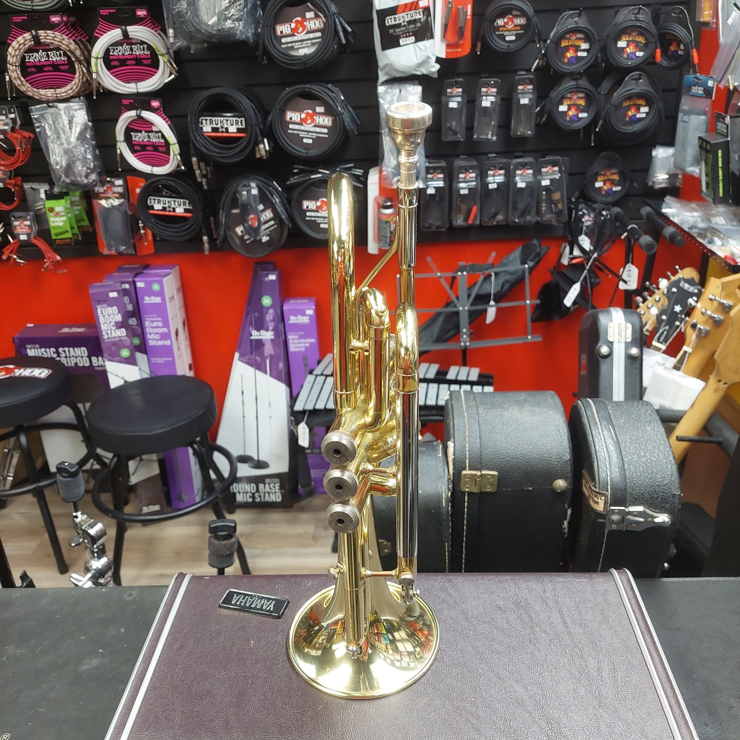 Yamaha YCR2310 Trumpet w/ Hardcase SN# 203009A "Made In Japan" Has Small Dent In Mouthpiece Tubing & Stuck Slide "Sold As Is"