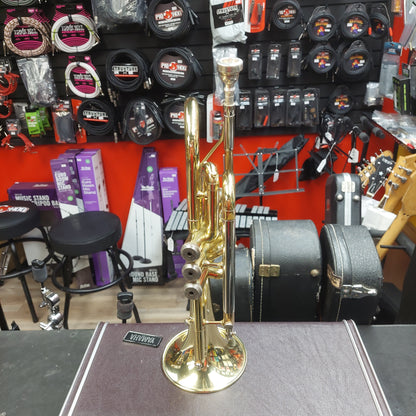 Yamaha YCR2310 Trumpet w/ Hardcase SN# 203009A "Made In Japan" Has Small Dent In Mouthpiece Tubing & Stuck Slide "Sold As Is"
