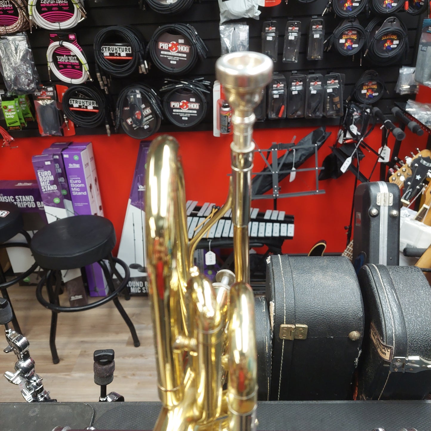 Yamaha YCR2310 Trumpet w/ Hardcase SN# 203009A "Made In Japan" Has Small Dent In Mouthpiece Tubing & Stuck Slide "Sold As Is"