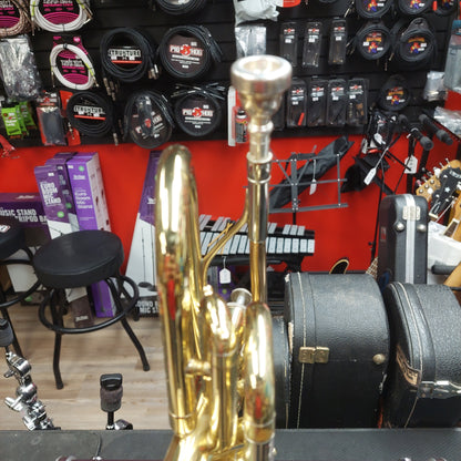 Yamaha YCR2310 Trumpet w/ Hardcase SN# 203009A "Made In Japan" Has Small Dent In Mouthpiece Tubing & Stuck Slide "Sold As Is"