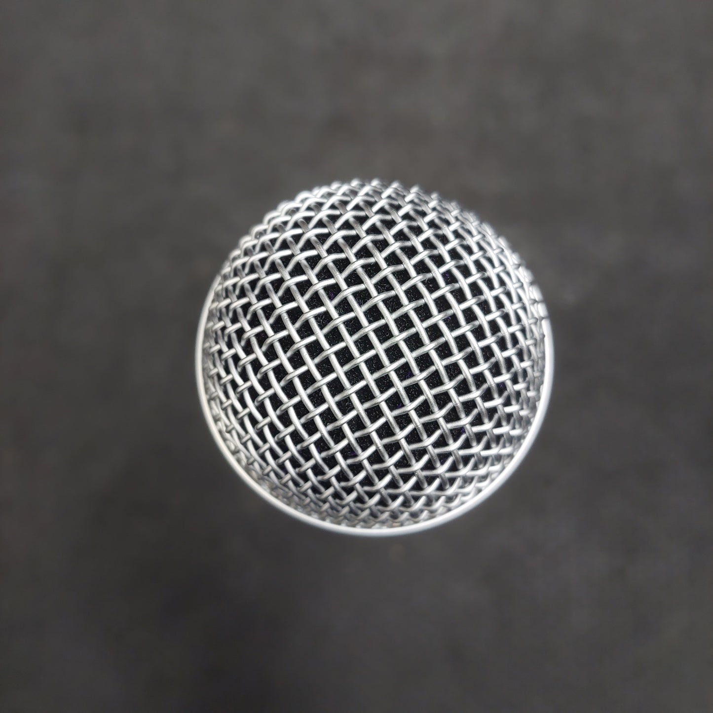 SHURE SM58 Cardioid Dynamic Vocal Microphone w/ Mic Clip, Pouch, & Original Box (USED) SN# 2EC28733729