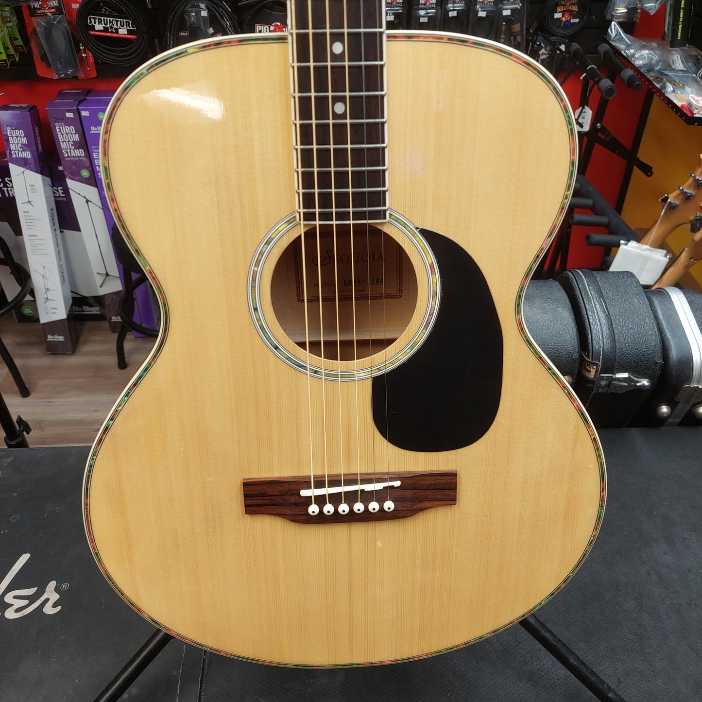Sequoia AGW4015NA Dreadnought Acoustic Guitar - Natural Gloss (USED)