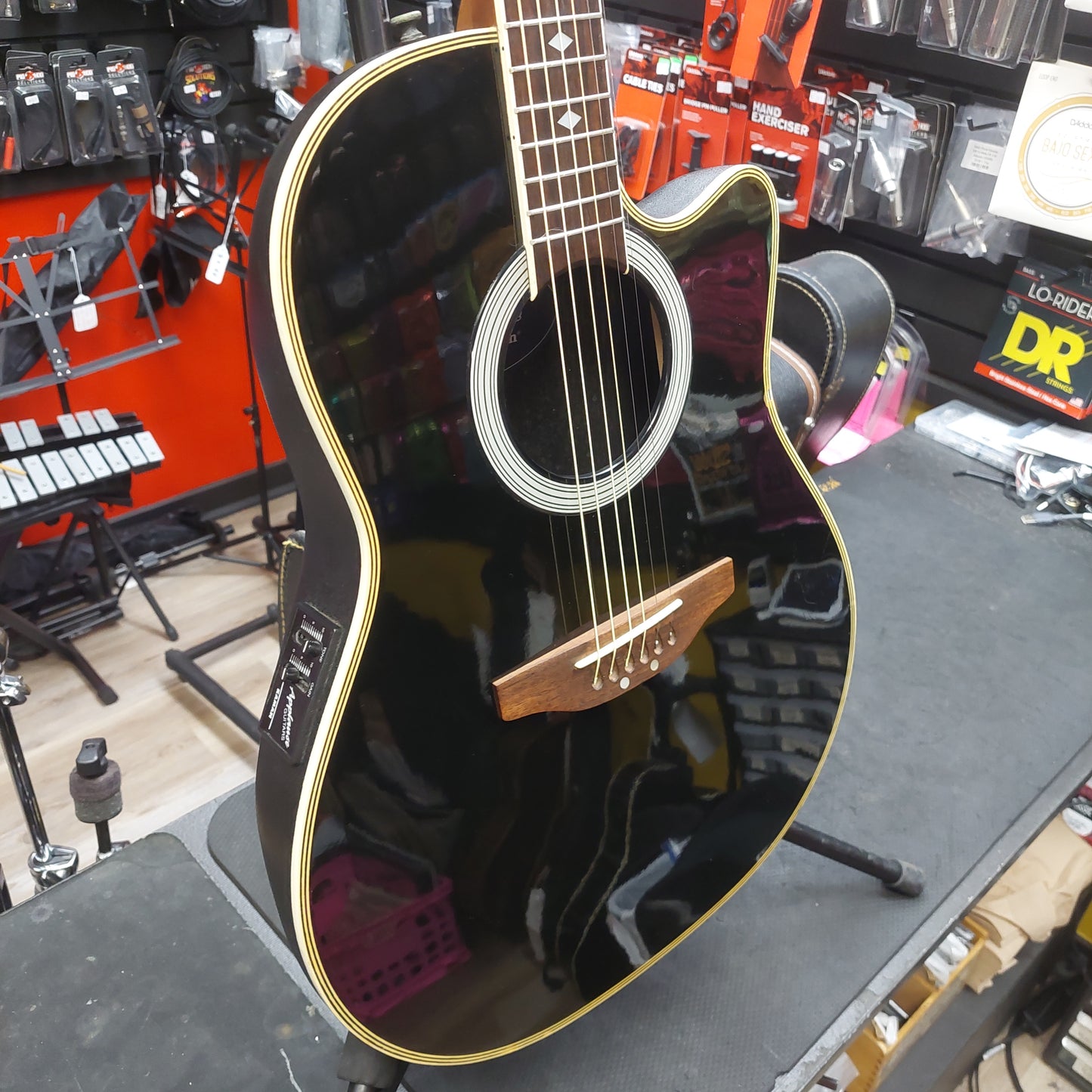 1990's Applause by Ovation AE700 Acoustic/Electric Guitar - Black Gloss w/ Hard Case "Made In Korea" SN# 8048858 "Sold As Is" Bridge Slightly Lifting & Neck Is Cracked