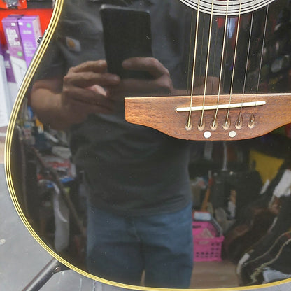1990's Applause by Ovation AE700 Acoustic/Electric Guitar - Black Gloss w/ Hard Case "Made In Korea" SN# 8048858 "Sold As Is" Bridge Slightly Lifting & Neck Is Cracked