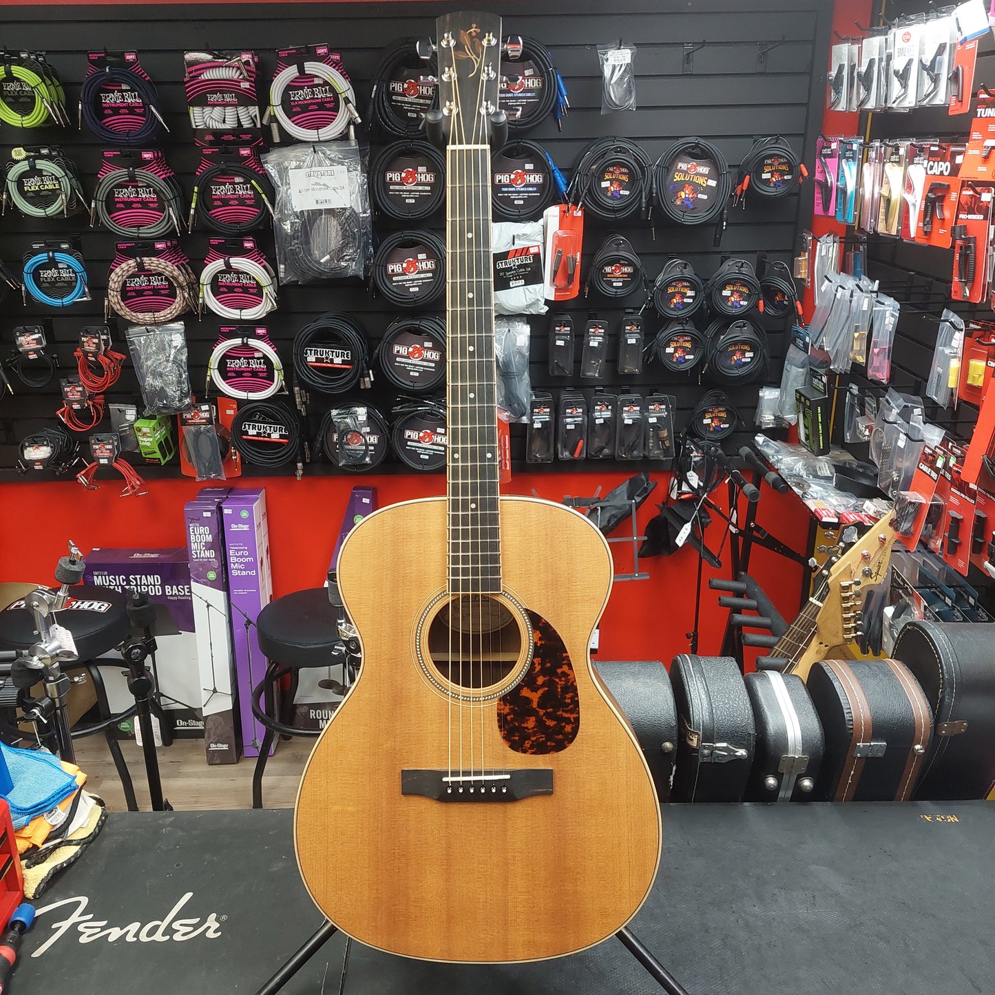2005-2006 Jean Larrivee OM-03 Acoustic Guitar - Natural w/ Hard Case SN# 129309 "Made In USA"