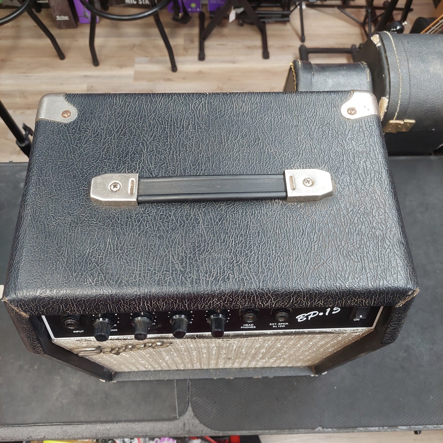 Squire BP-15 Guitar Amp (USED) "Sold As Is" Tube Amps Need Time To Warm Up