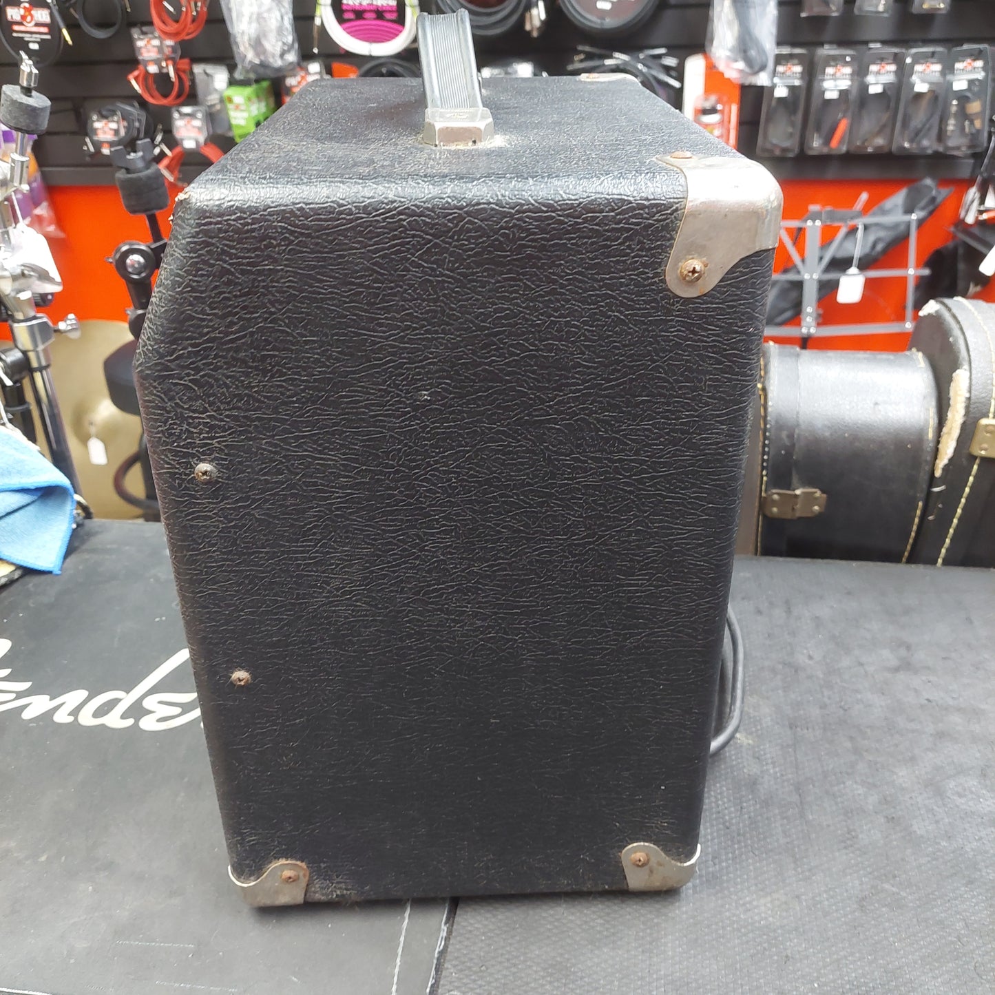 Squire BP-15 Guitar Amp (USED) "Sold As Is" Tube Amps Need Time To Warm Up