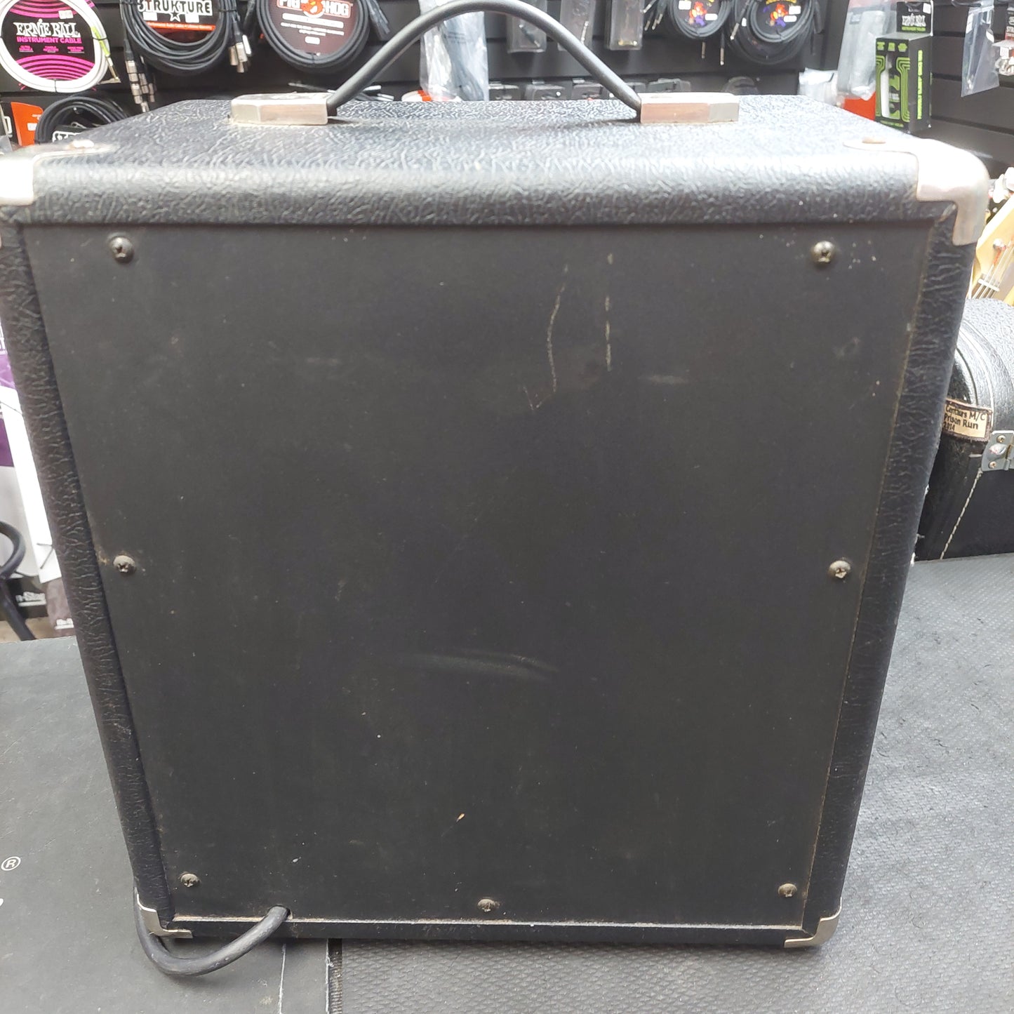 Squire BP-15 Guitar Amp (USED) "Sold As Is" Tube Amps Need Time To Warm Up