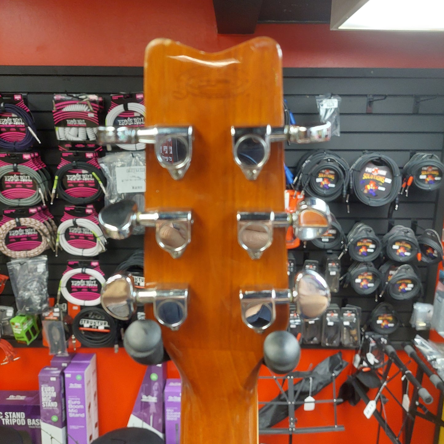 2004 Washburn D9C Acoustic Guitar - Natural SN# FC040701302