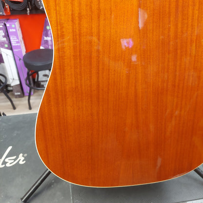 2004 Washburn D9C Acoustic Guitar - Natural SN# FC040701302