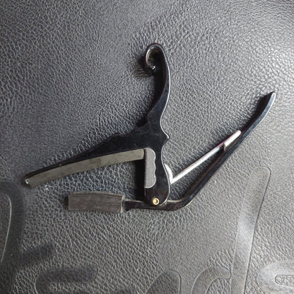 Kyser KG6B Quick-Change Guitar Capo for 6-String Acoustic Guitars - Black (USED)