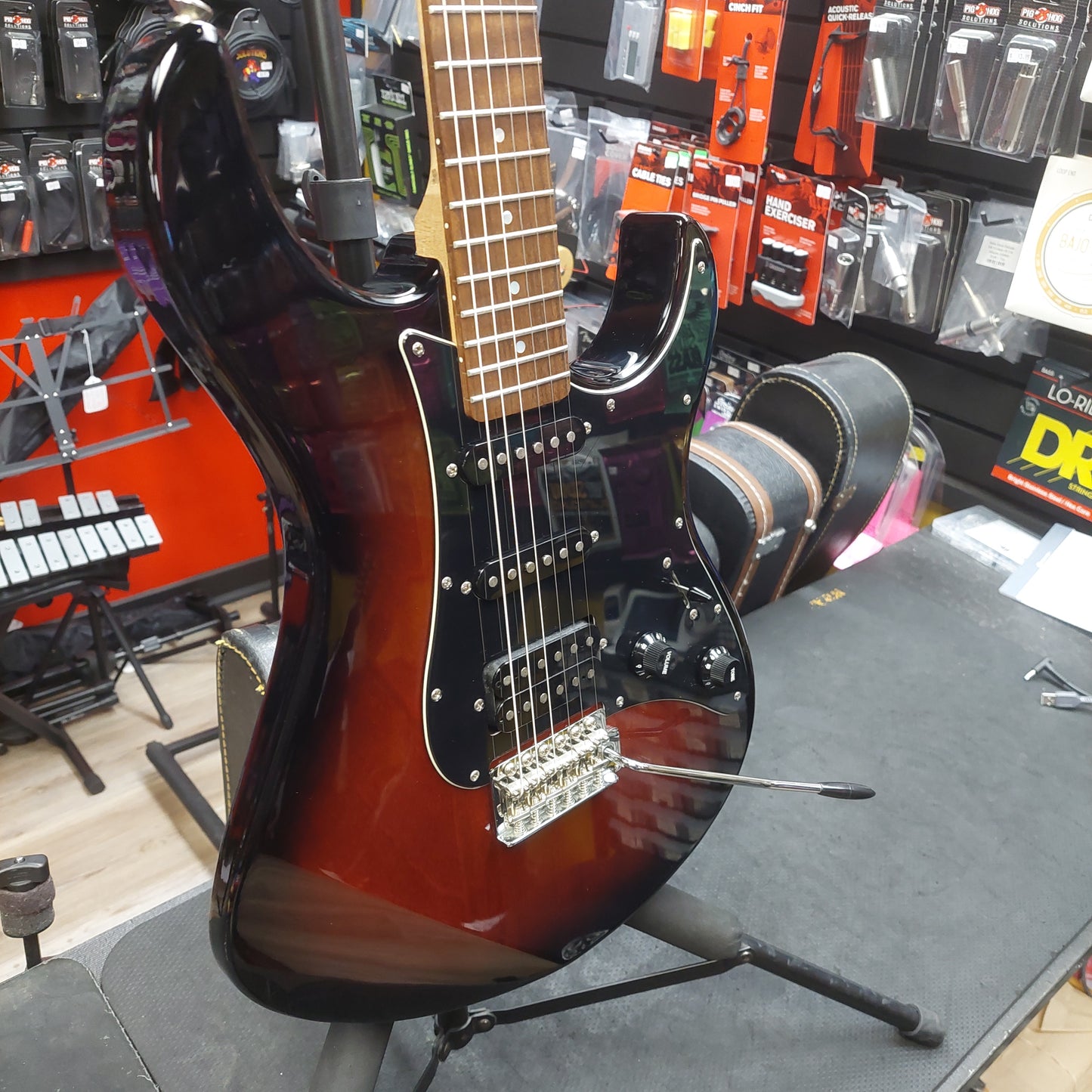 2011 Yamaha Pacifica PAC012DLX Double Cutaway Electric Guitar - Old Violin Sunburst SN# llN123410