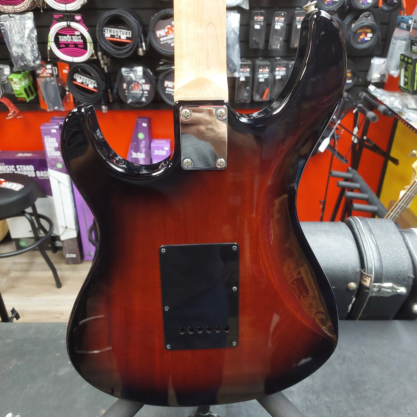 2011 Yamaha Pacifica PAC012DLX Double Cutaway Electric Guitar - Old Violin Sunburst SN# llN123410