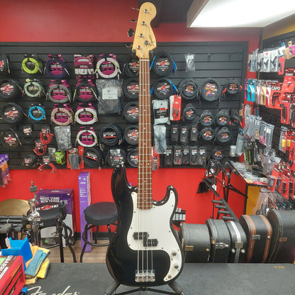 2000 Squier Affinity Precision Bass Rosewood Fingerboard - Black "Sold As Is" Has slightly Warped Neck