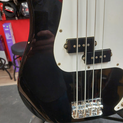 2000 Squier Affinity Precision Bass Rosewood Fingerboard - Black "Sold As Is" Has slightly Warped Neck