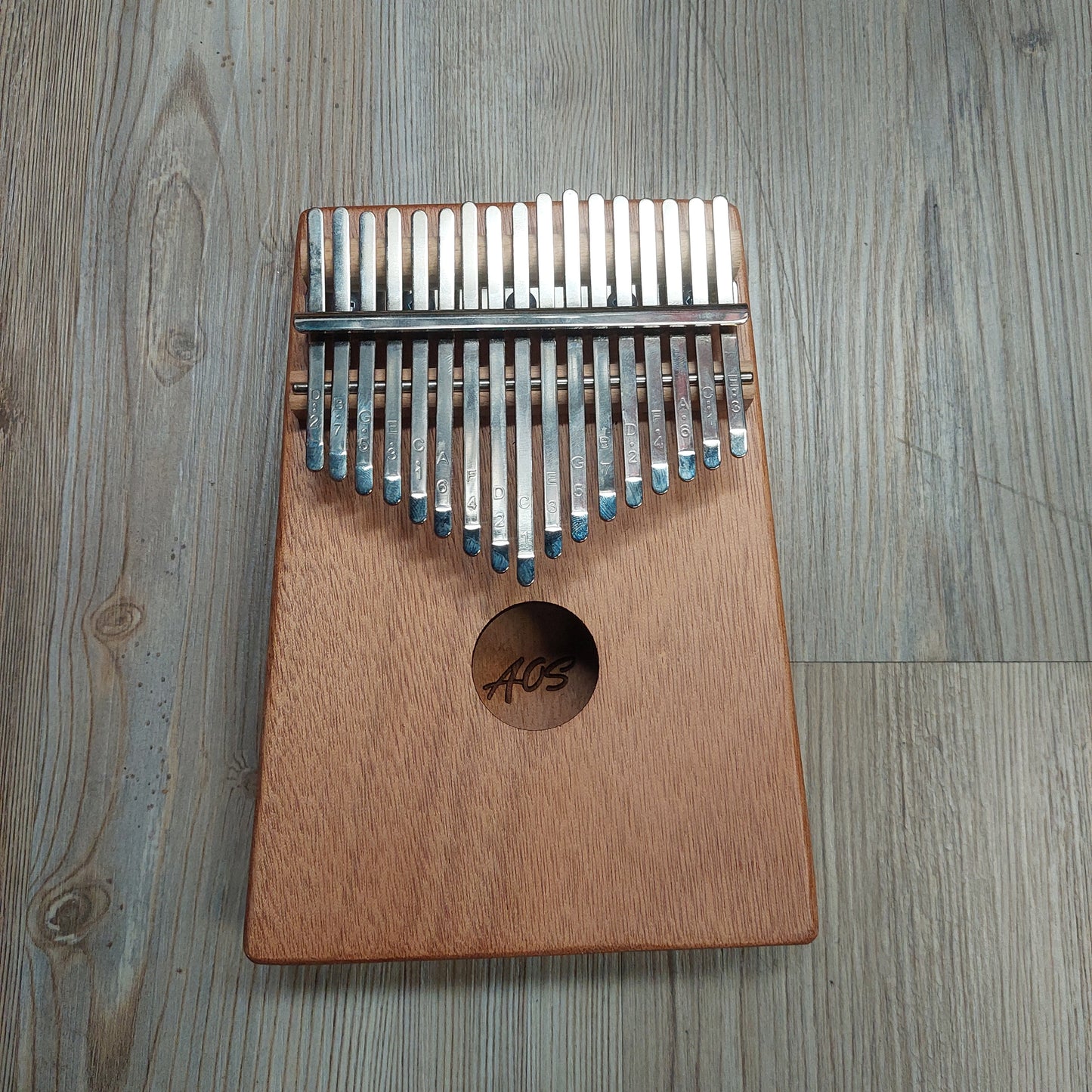 AOS Deluxe 17-Key Kalimba w/ Pouch & Accessories (USED)