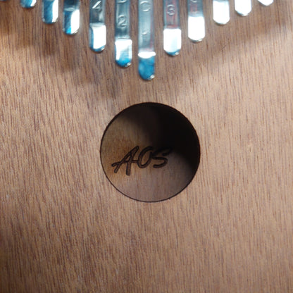 AOS Deluxe 17-Key Kalimba w/ Pouch & Accessories (USED)