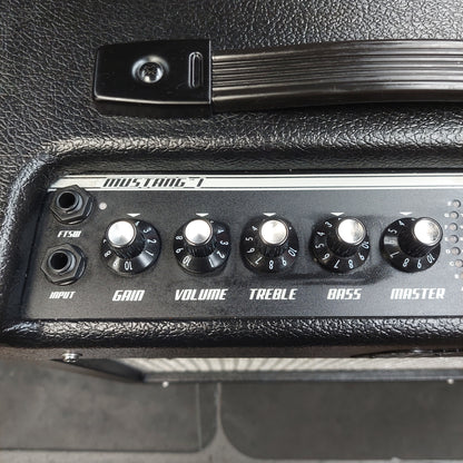 2014 Fender Mustang 1 (V.2) 20 Watt 120V 1x8" Modeling Guitar Combo Amplifier SN# CGPB14010701