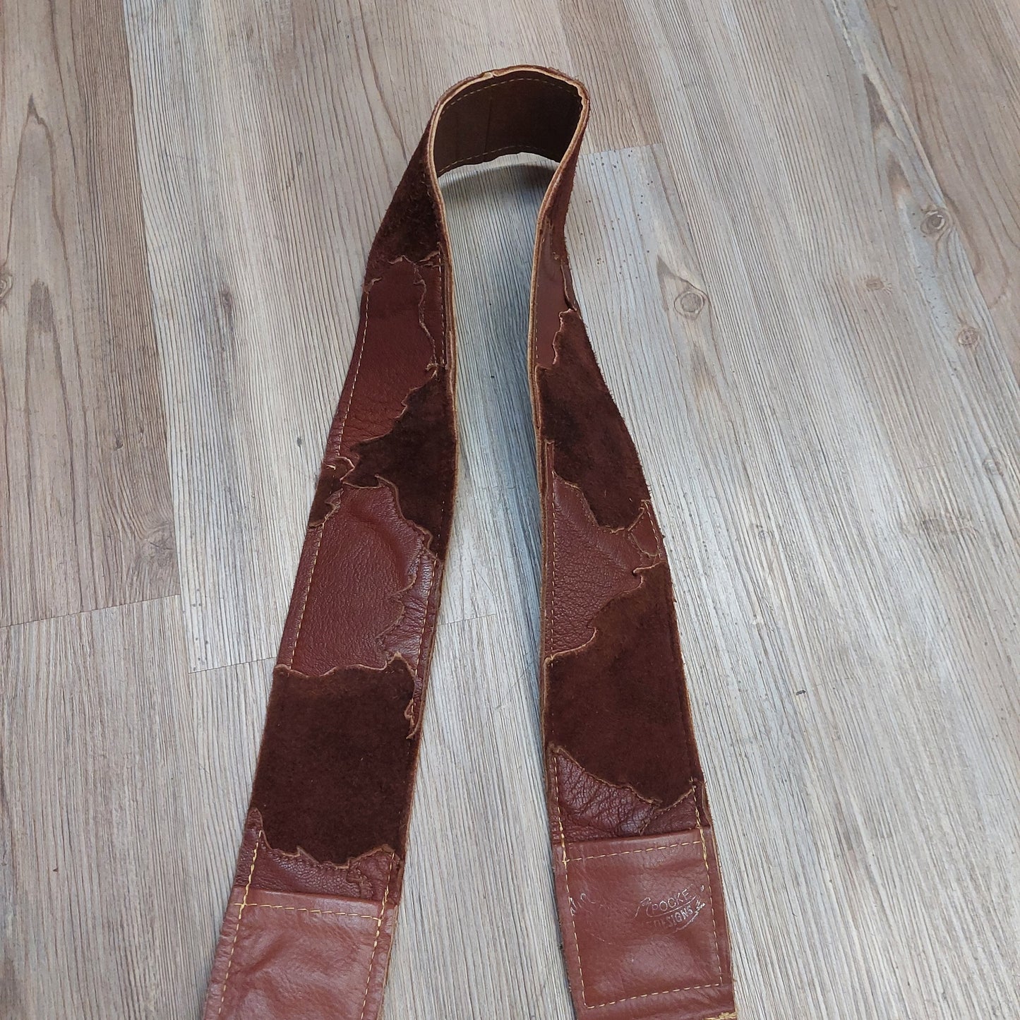 Leather Guitar Strap w/ Pockets 3" Wide  - Brown