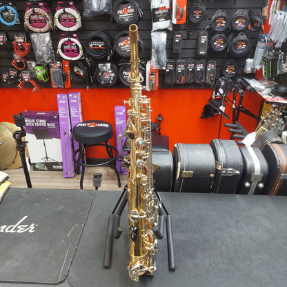 Vito Alto Saxophone - Lacquer w/ Hard Case SN# 041521 (USED) "Made In Taiwan"