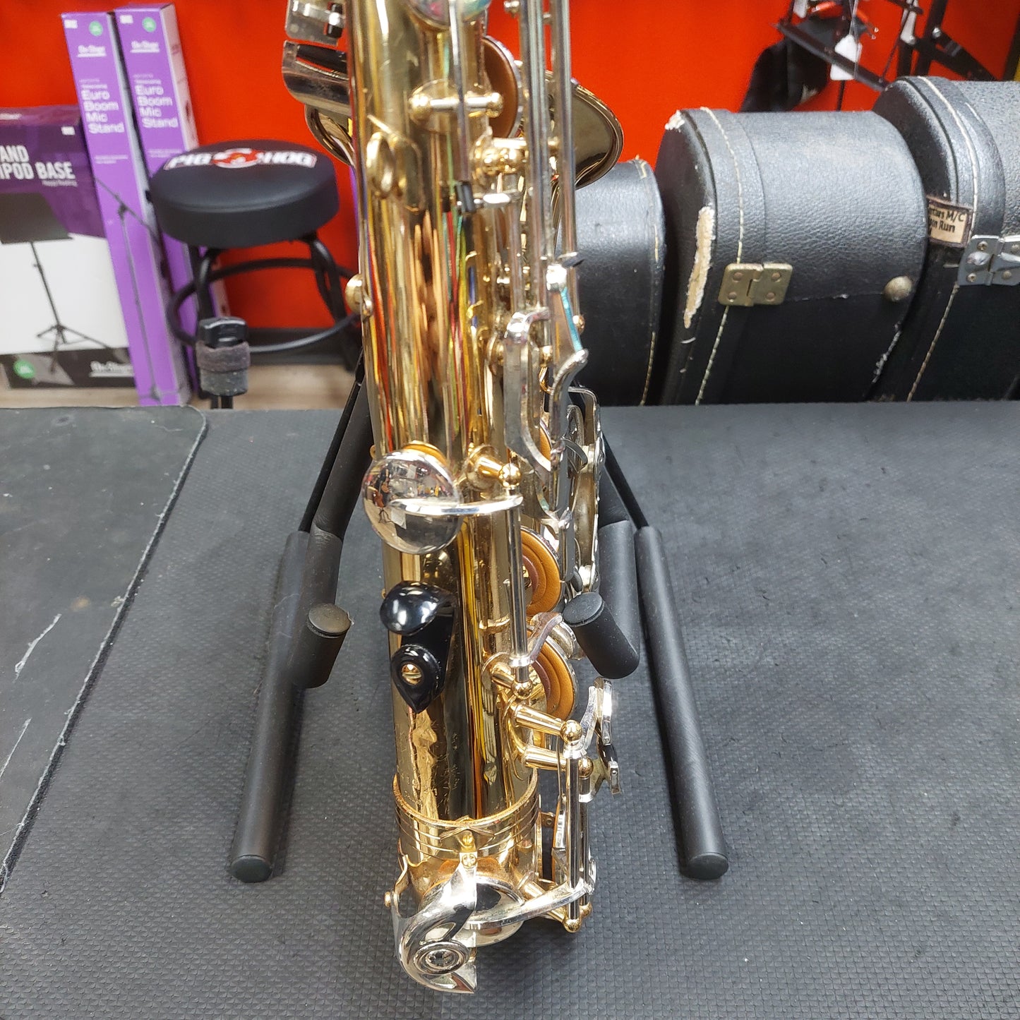 Vito Alto Saxophone - Lacquer w/ Hard Case SN# 041521 (USED) "Made In Taiwan"