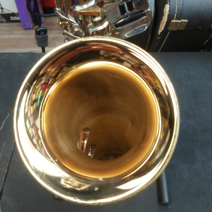 Vito Alto Saxophone - Lacquer w/ Hard Case SN# 041521 (USED) "Made In Taiwan"