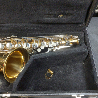 Vito Alto Saxophone - Lacquer w/ Hard Case SN# 041521 (USED) "Made In Taiwan"
