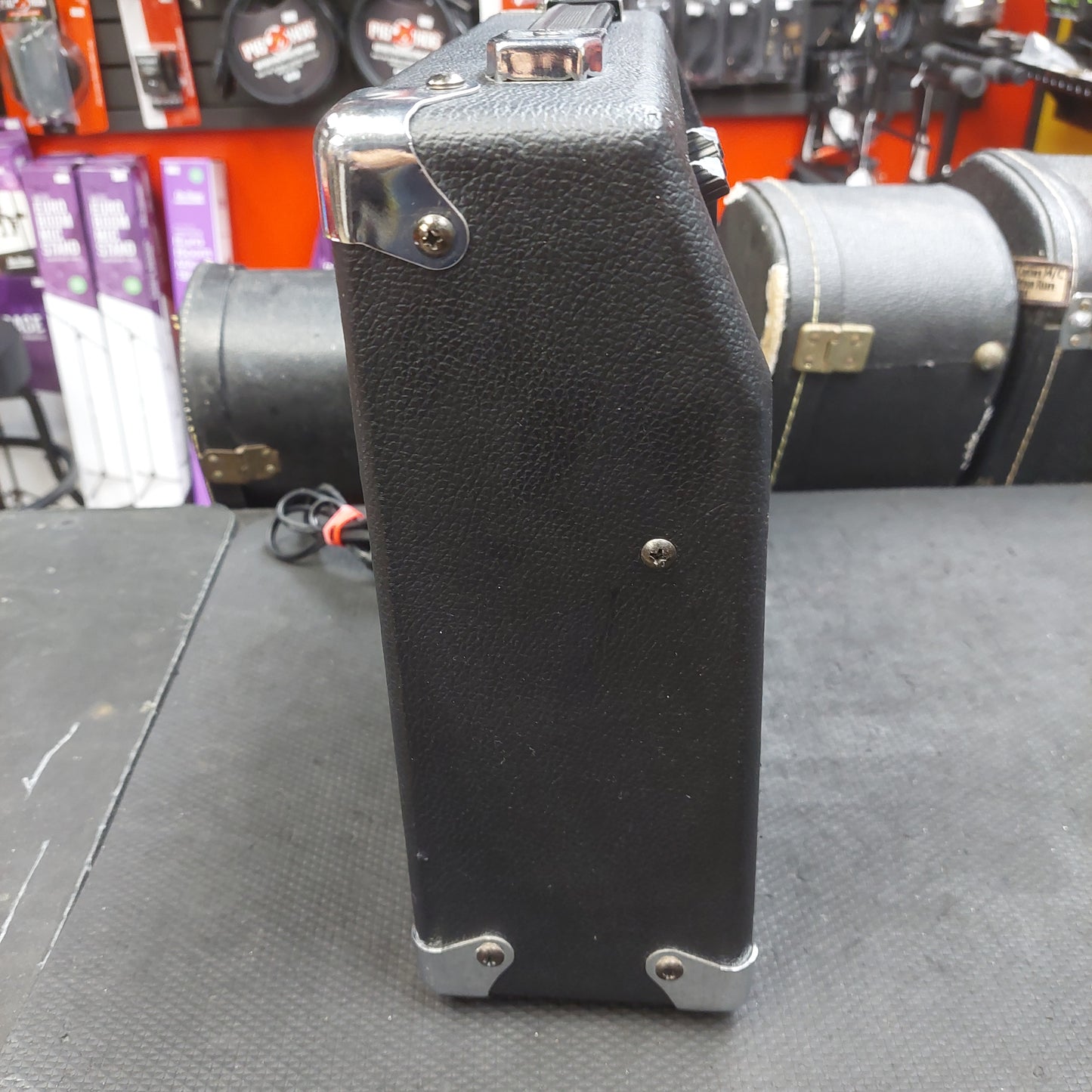 GM-10 Guitar Amplifier (USED)
