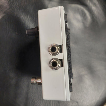EHX 1440 Looper Pedal w/ EHX Power Supply (USED)