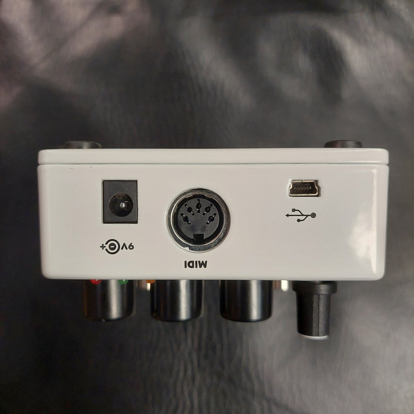 EHX 1440 Looper Pedal w/ EHX Power Supply (USED)