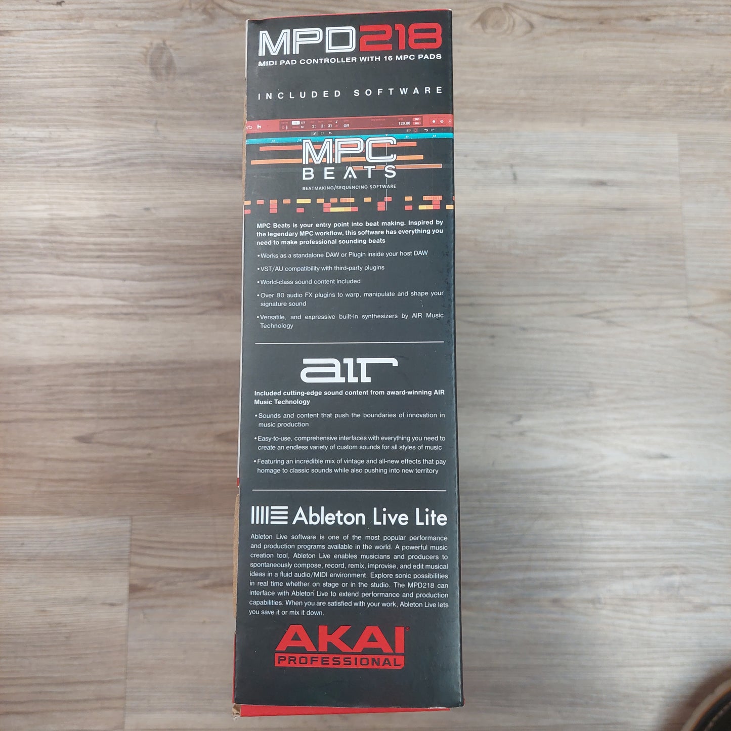 AKAI MPD218 Midi Pad Controller - Black & Red w/ original box, Manual & USB Cable SN# 694318016930 (USED)