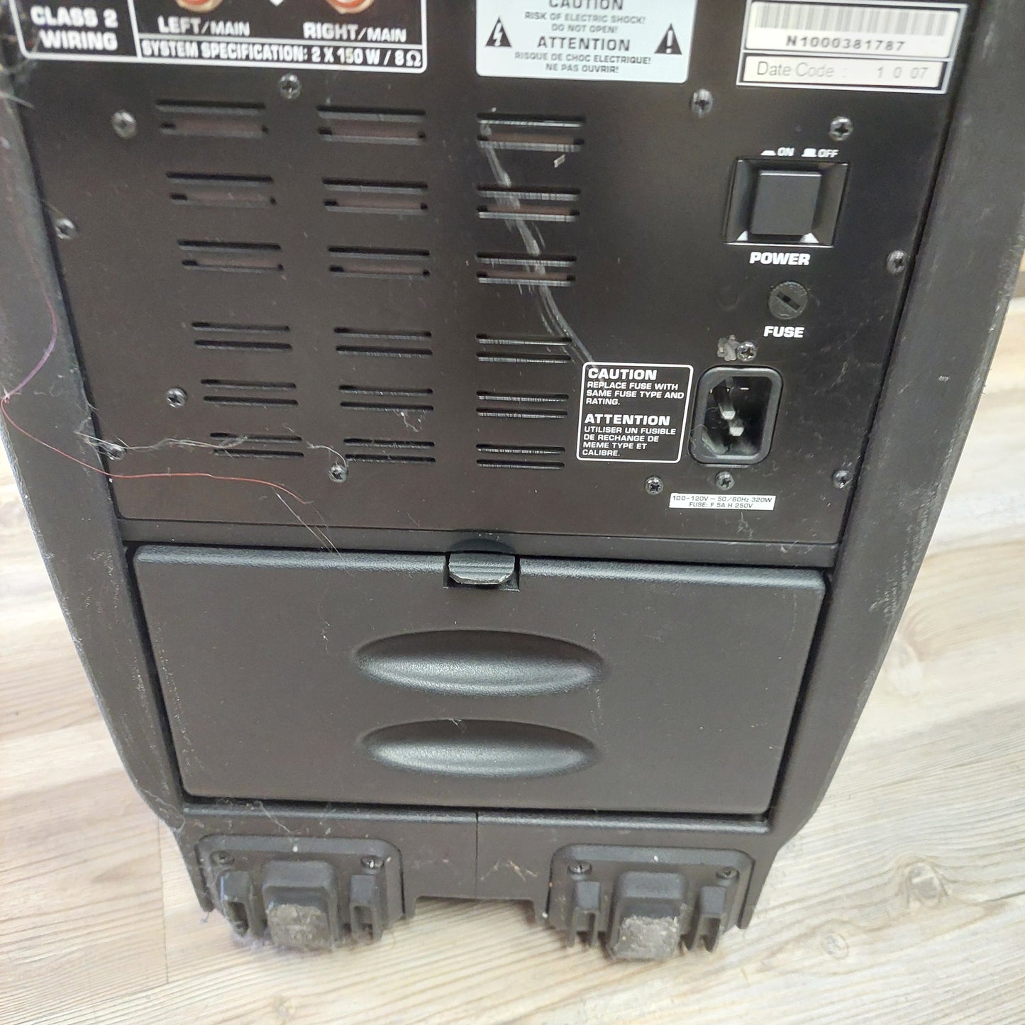 Behringer Europort EPA300 Portable PA System w/ Speaker Cables & Power Cable (USED)