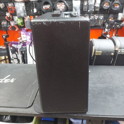 2019 Fender Mustang 1 (V.2) 20 Watt 120V 1x8" Modeling Guitar Combo Amplifier SN# CGPK19000441