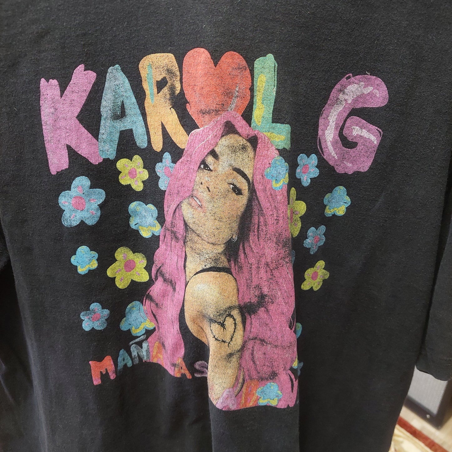 KAROL G "Manana Sera Bonito" T-Shirt - Black - XL (USED)