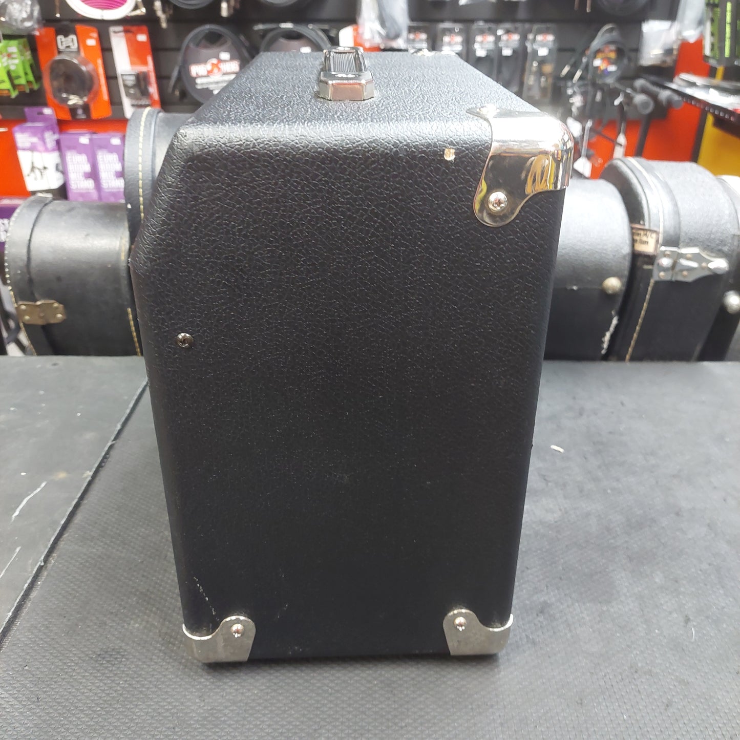 2000's Fender Frontman 15G Series II 2-Channel 15-Watt 1x8" Guitar Amplifier SN#ICTI100005625