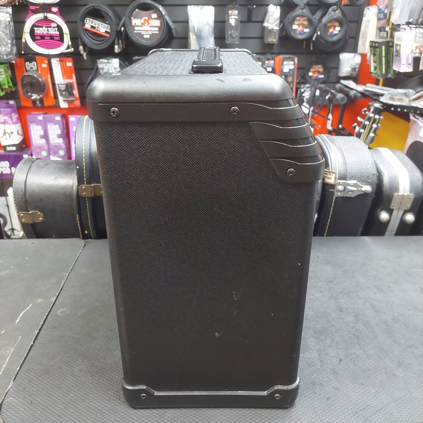 Line 6 Spider V 30 Guitar Amplifier Combo 30-Watts (USED) SN# (21)S5A1L6852004131