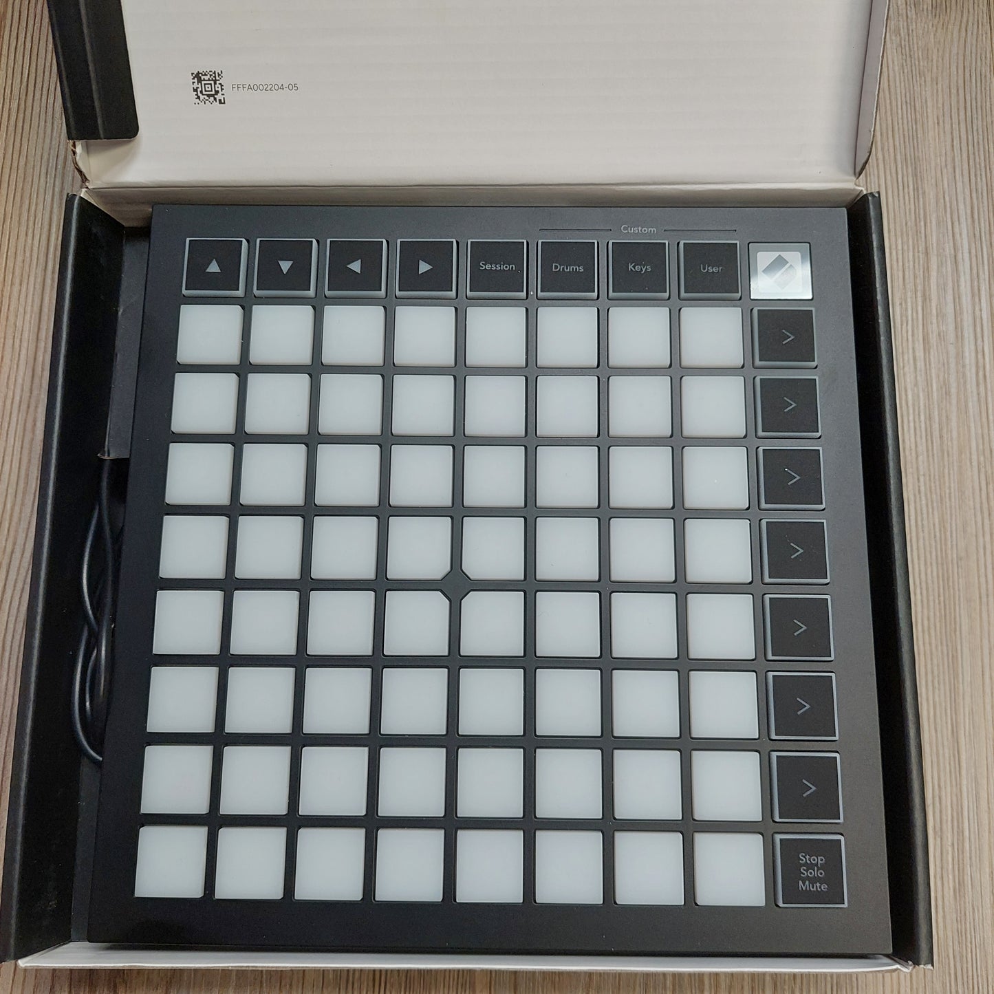 Novation LAUNCHPAD mini (USED) SN# AYYC09R471EEB6