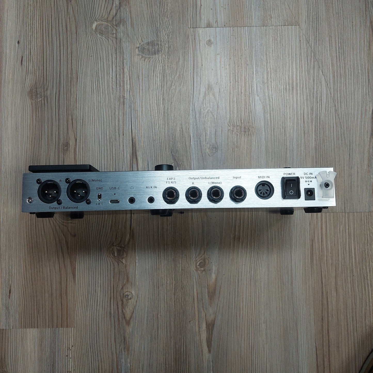 Donner Arena 2000 Amp Modeling/Multi-Effects Processor Pedal w/ Original Box & Power Supply (USED) SN#SN25011600000580