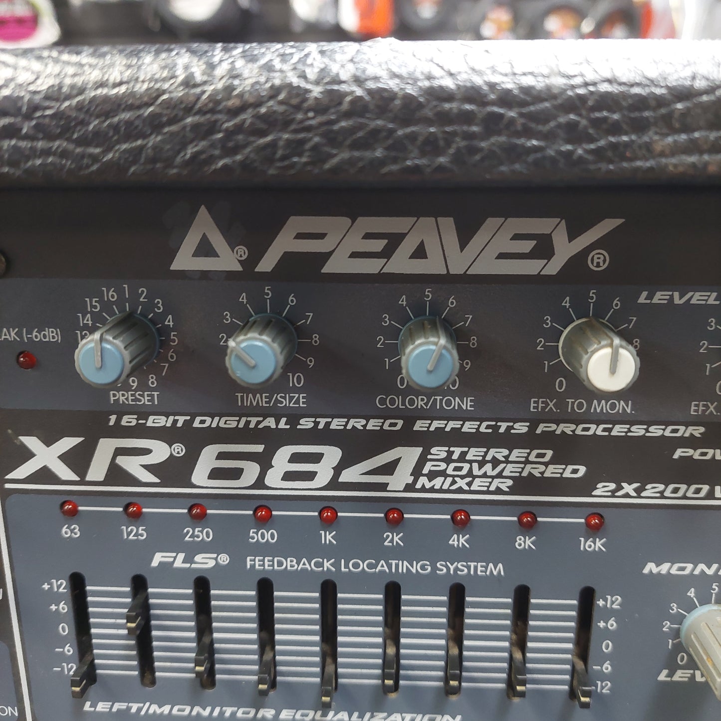 2000's Peavey XR684 Stereo Powered Mixer 2x200 Watts w/ Power Cable SN# 11077196 "Made In USA"