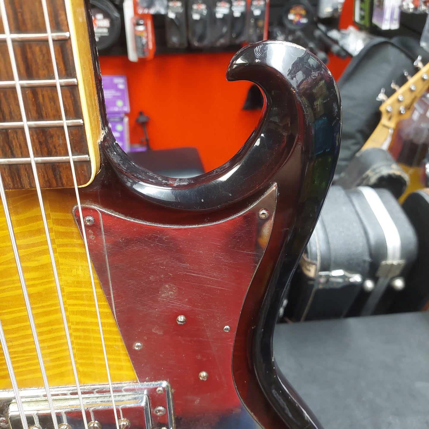 1960's Avalon "The Shaggs" AV-1B 4-String Bass Guitar - Tiger Maple Sunburst "Made In Japan"